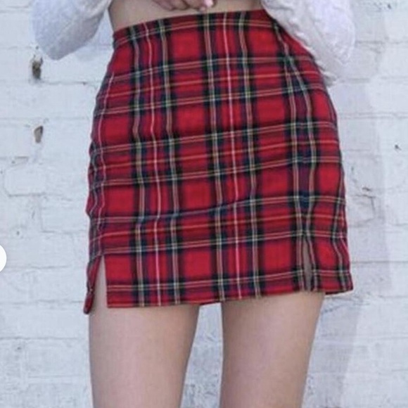 Brandy Melville Mini Skirt Red Tartan Plaid Y2K Preppy College Punk Goth - Picture 1 of 7